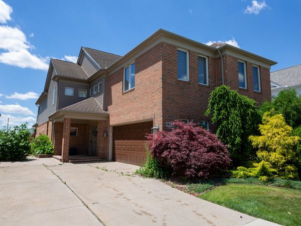 229 Keelson Drive, Unit 11, Detroit, MI 48215