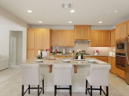 566 W Bonaventure Ave, Mountain House, CA 95391 Photo