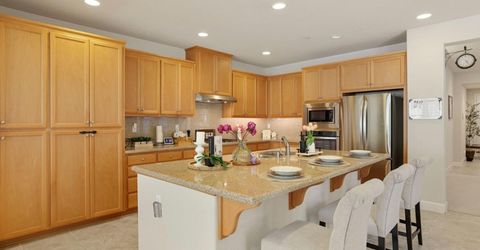 566 W Bonaventure Ave, Mountain House, CA 95391 Photo
