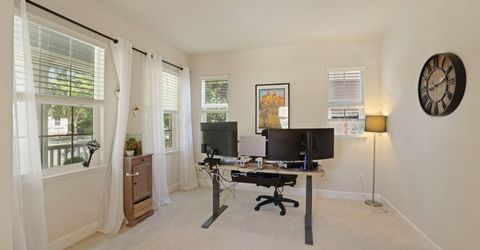 566 W Bonaventure Ave, Mountain House, CA 95391 Photo