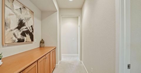 566 W Bonaventure Ave, Mountain House, CA 95391 Photo
