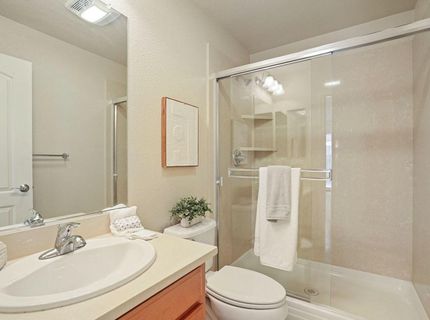 566 W Bonaventure Ave, Mountain House, CA 95391 Photo