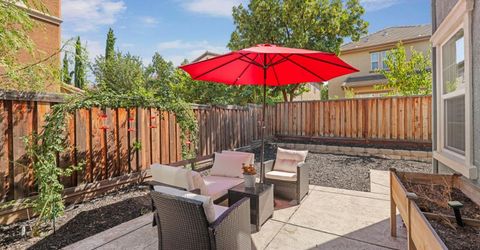566 W Bonaventure Ave, Mountain House, CA 95391 Photo