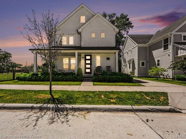 111 N Dorchester Avenue, Royal Oak, MI 48067