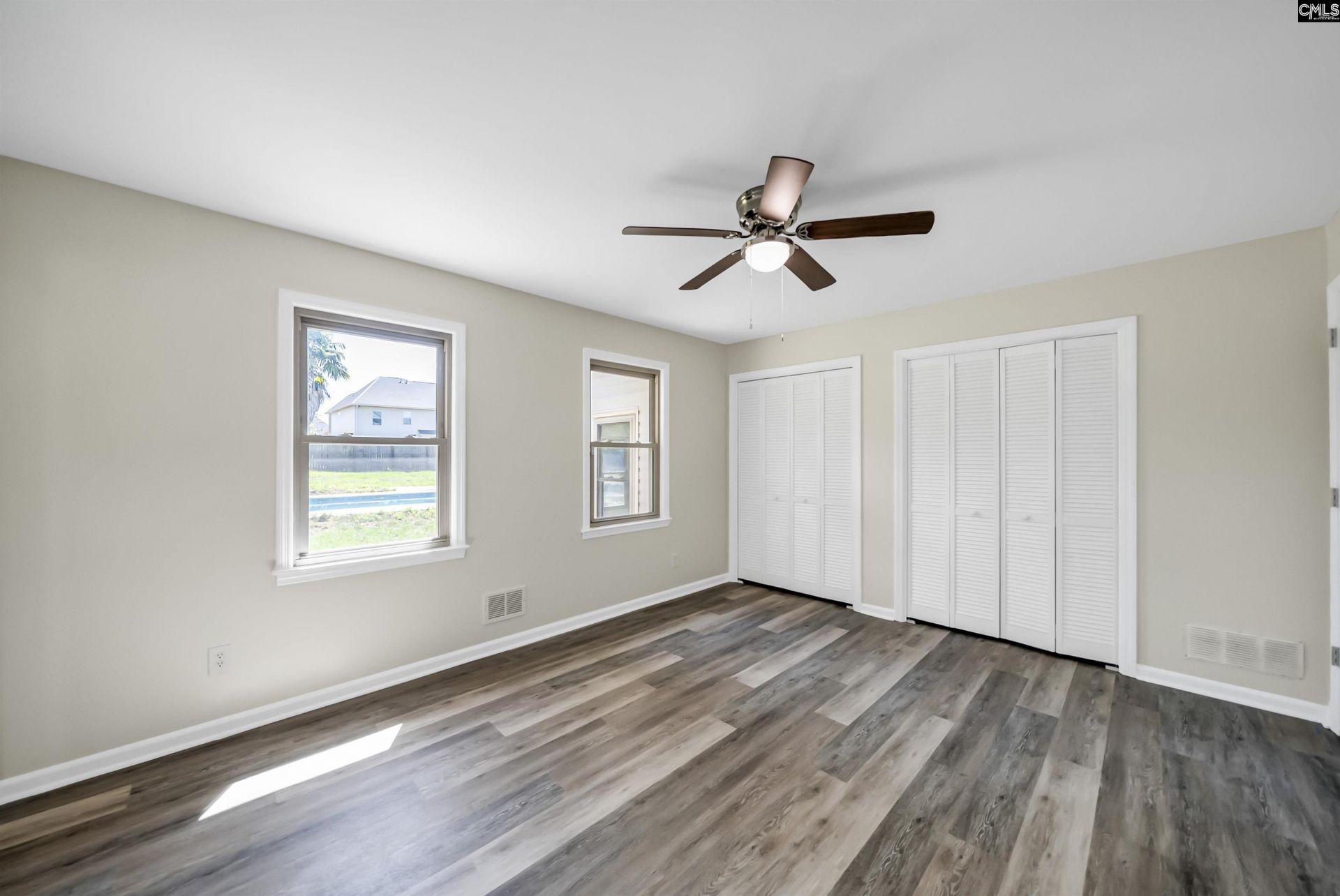 318 Rollingwood  Photo 22