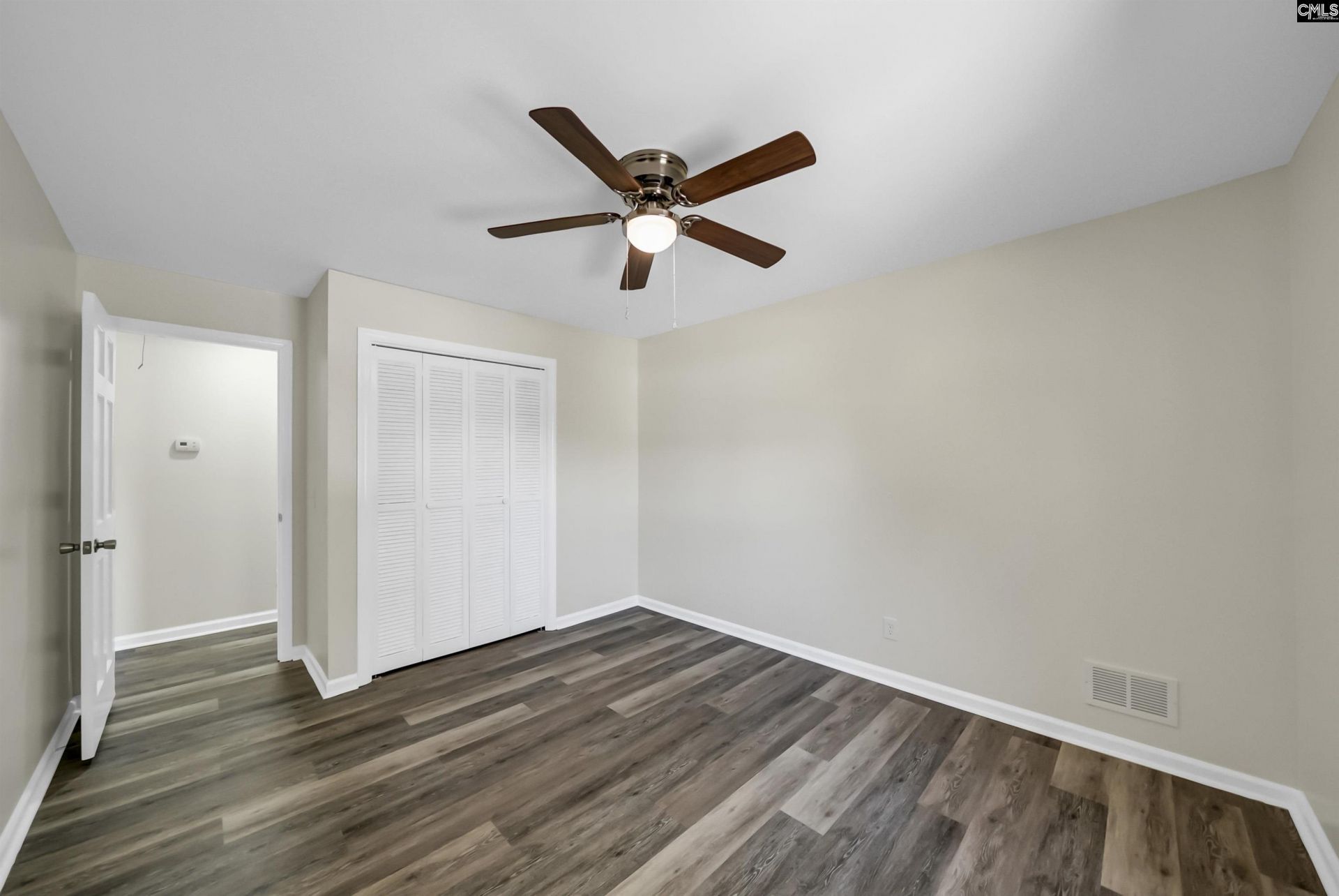 318 Rollingwood  Photo 25