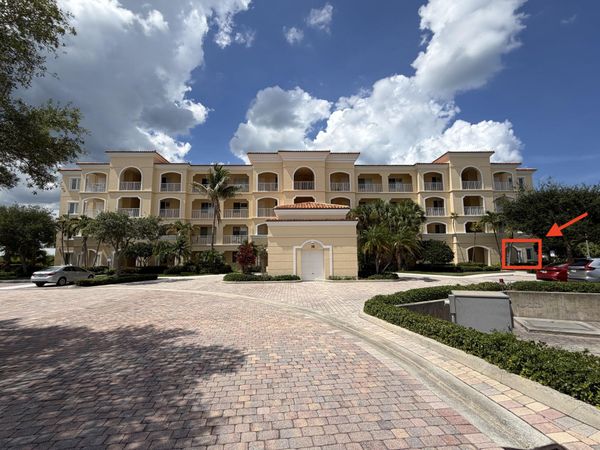 38 E Harbour Isle Dr Drive E, Unit 106, Fort Pierce, FL 34949