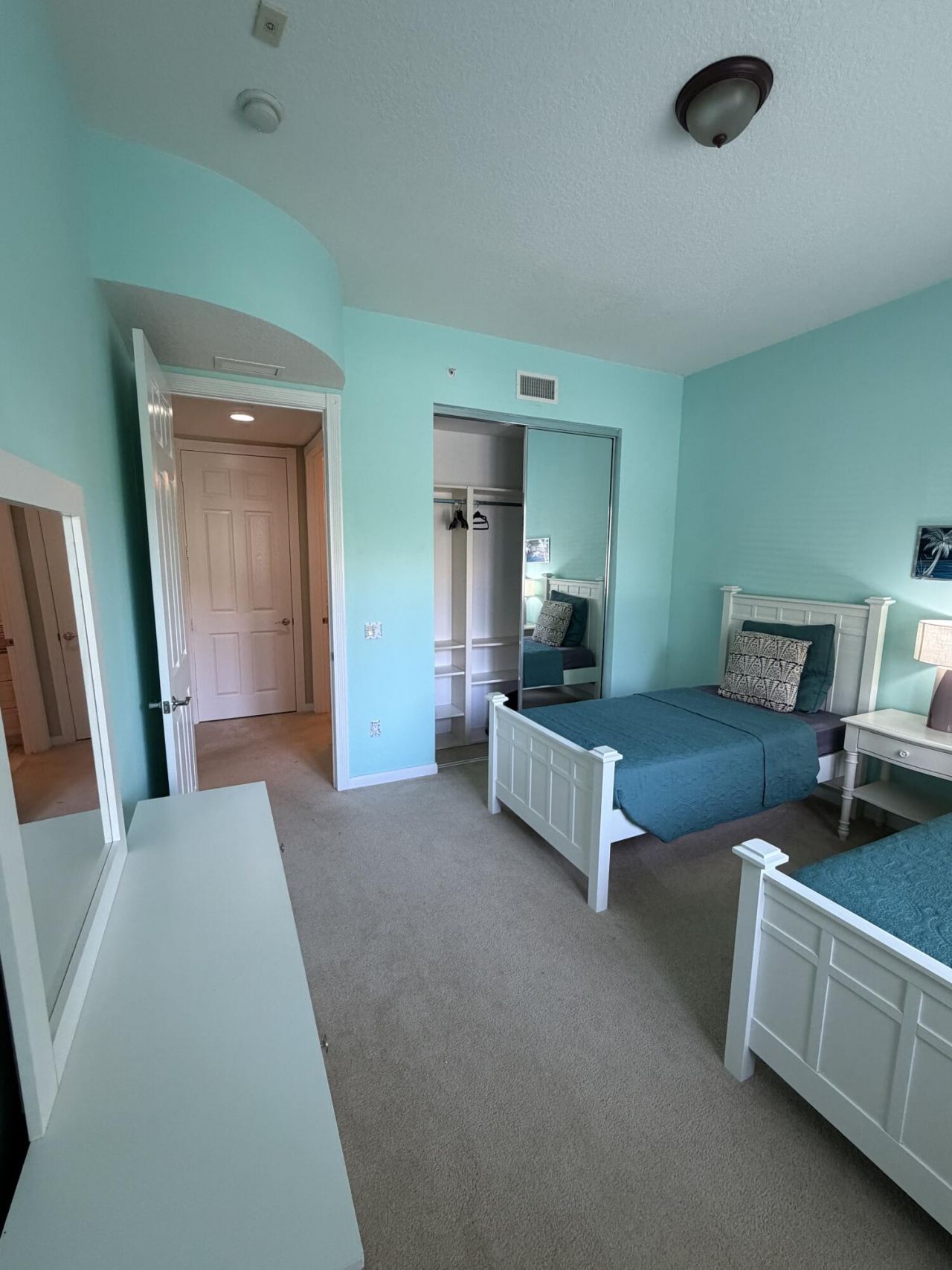 38 E Harbour Isle Dr Drive E, Unit 106, Fort Pierce, FL 34949 Photo