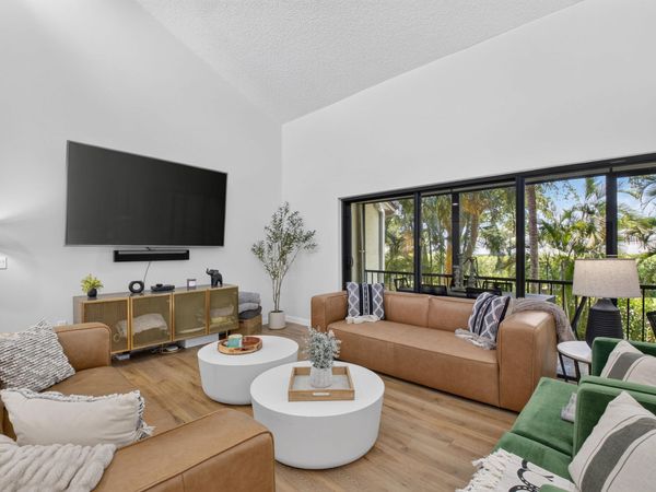 6760 Willow Wood Drive, Unit 1206, Boca Raton, FL 33434