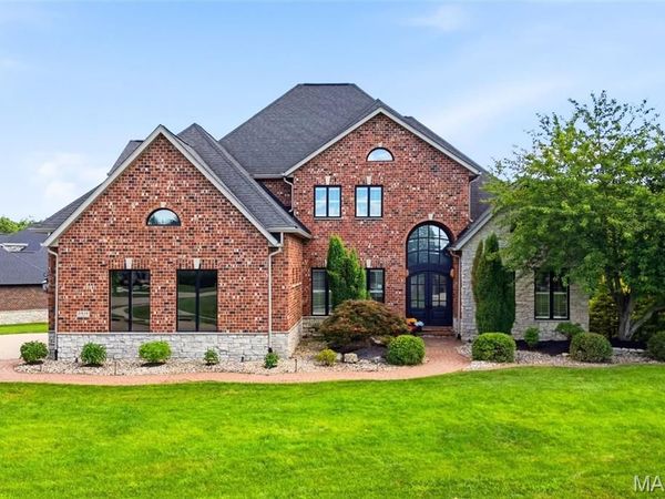 8424 Rock Ridge Court, Edwardsville, IL 62025