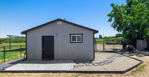 4649 Kentucky Ave, Oakdale, CA 95361 Photo