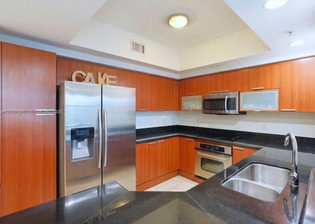 15051 Royal Oaks Ln, Unit 401, North Miami, FL 33181 Photo