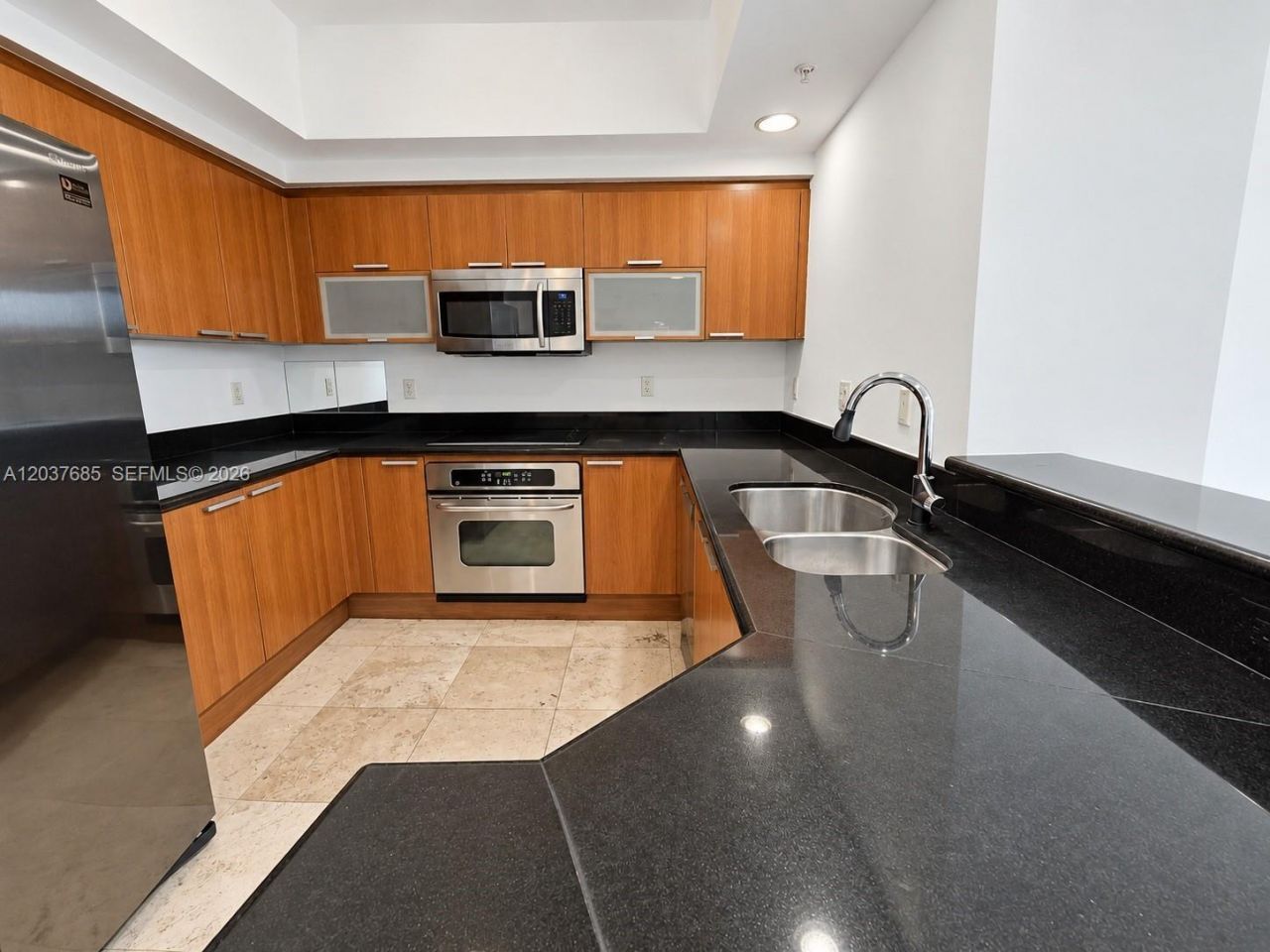 15051 Royal Oaks Ln, Unit 401, North Miami, FL 33181 Photo