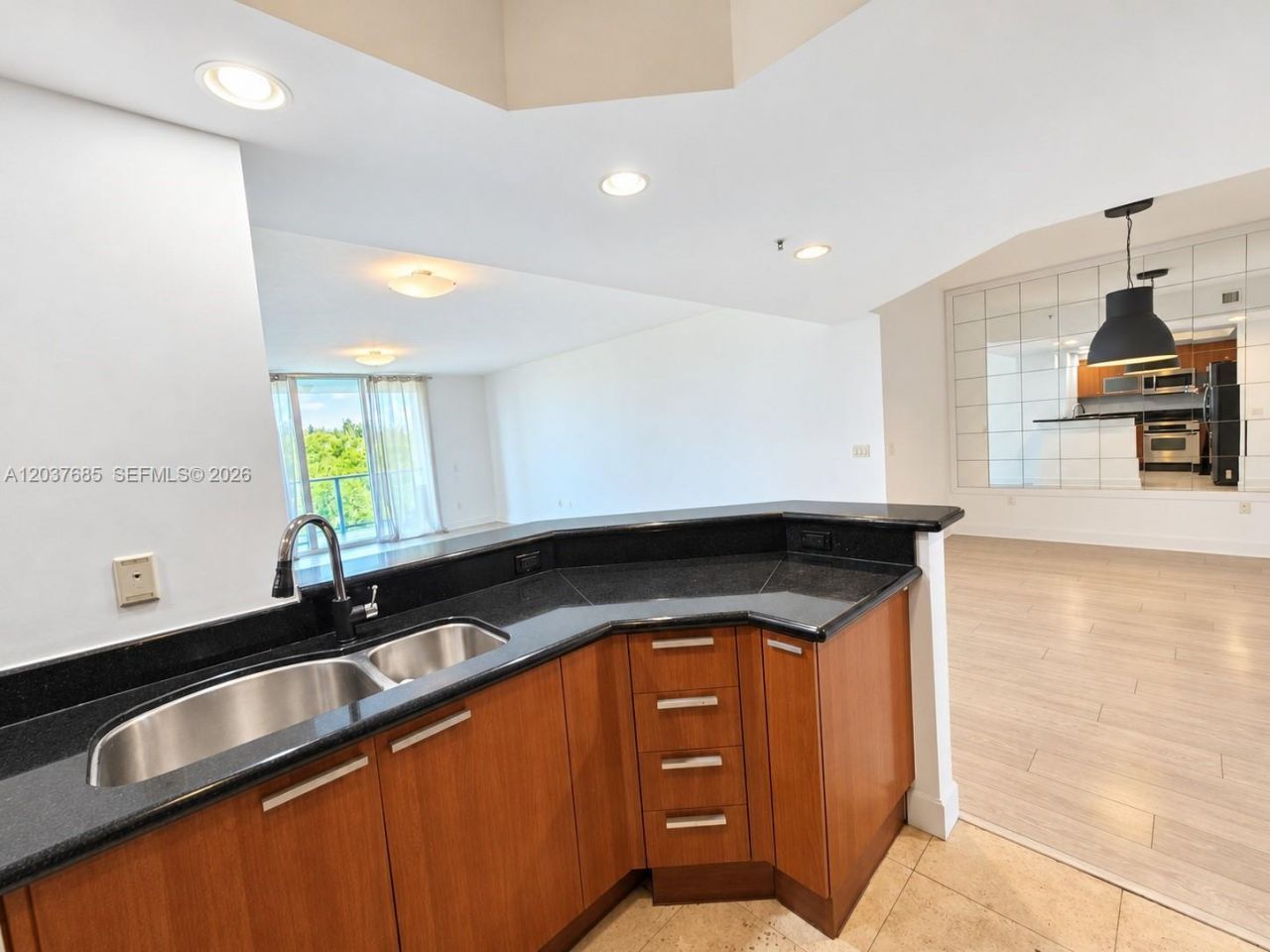 15051 Royal Oaks Ln, Unit 401, North Miami, FL 33181 Photo