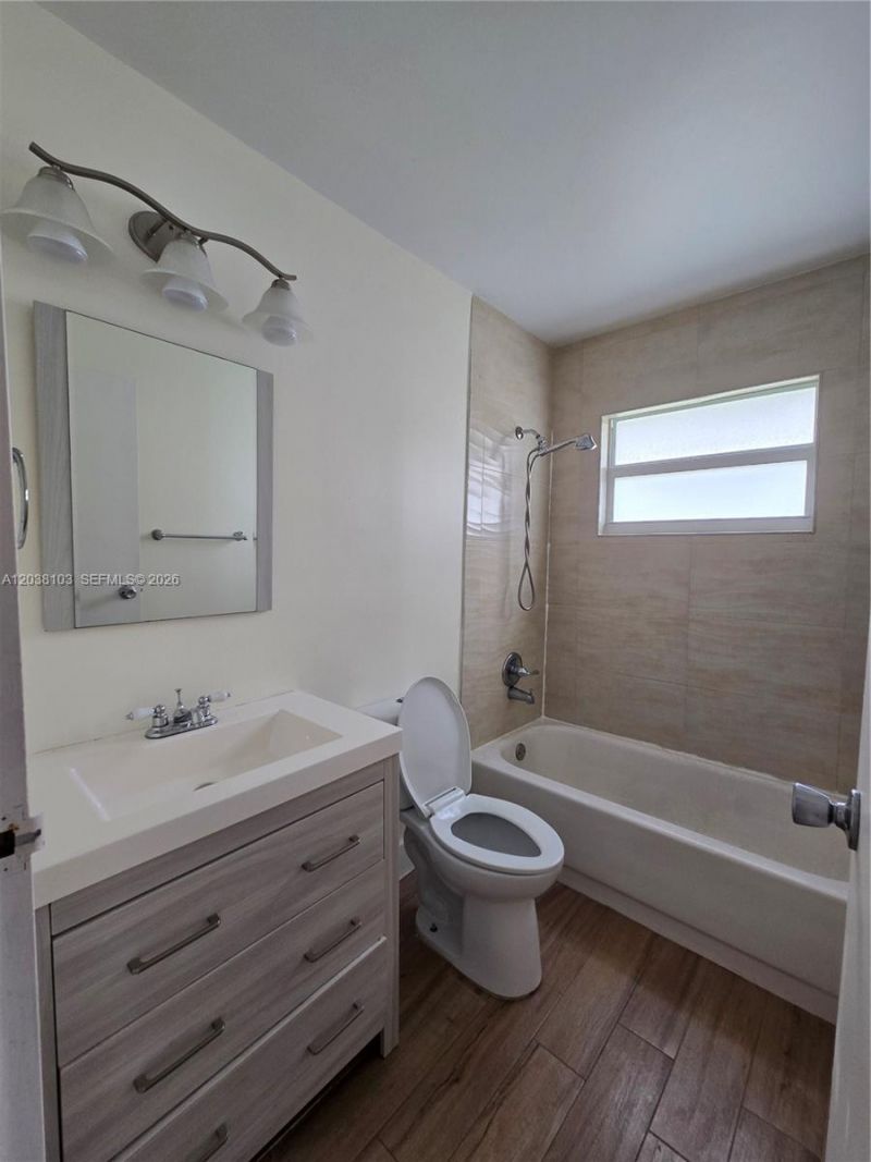 121 Saxony C , Unit 121, Delray Beach, FL 33446 Photo