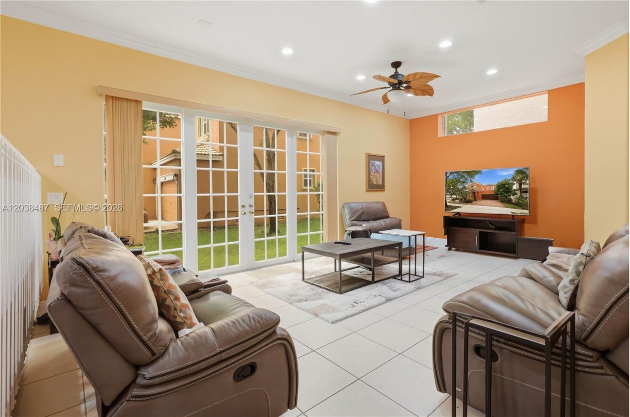 4813 SW 155th Ter, Miramar, FL 33027 Photo