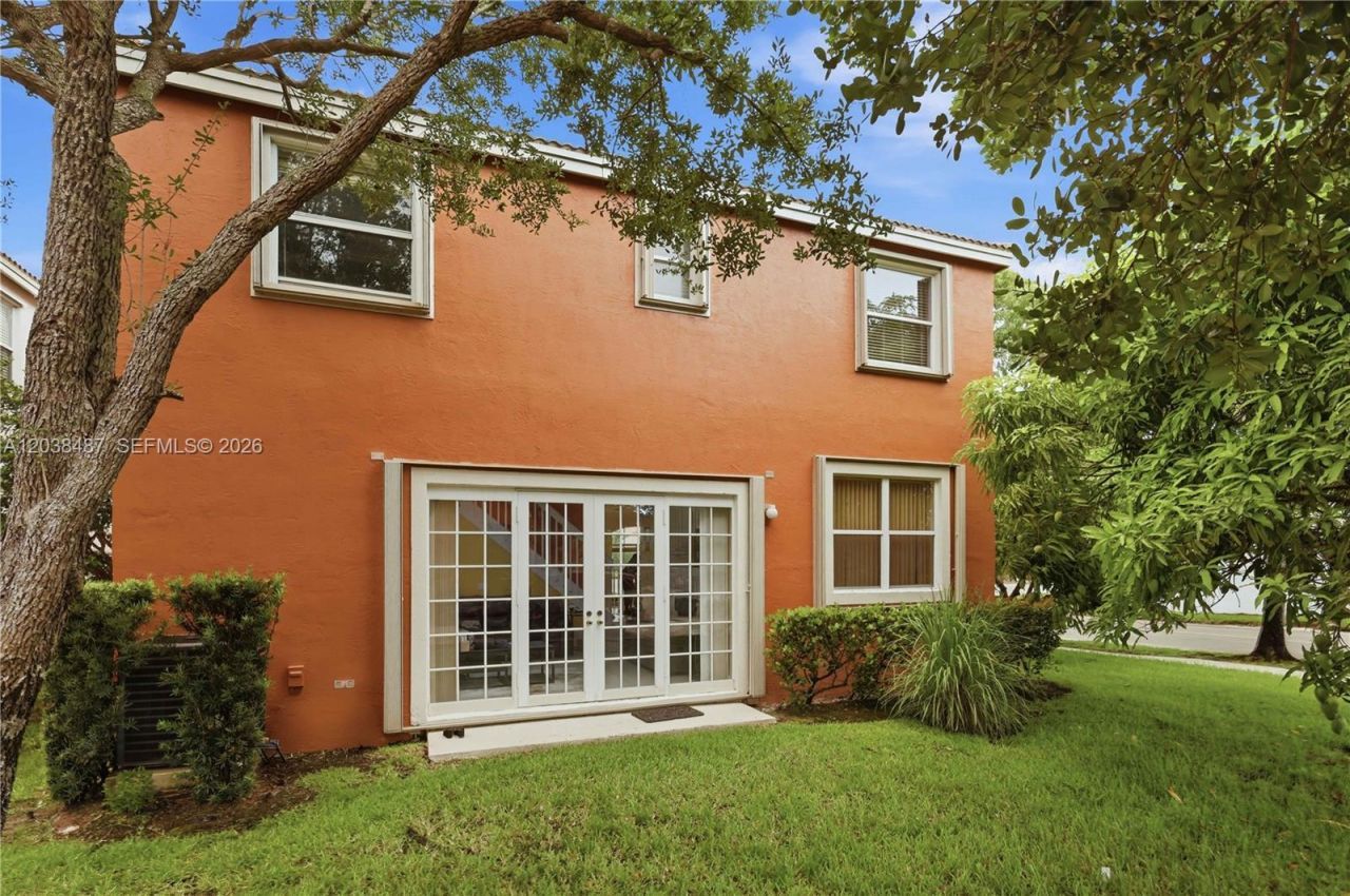 4813 SW 155th Ter, Miramar, FL 33027 Photo