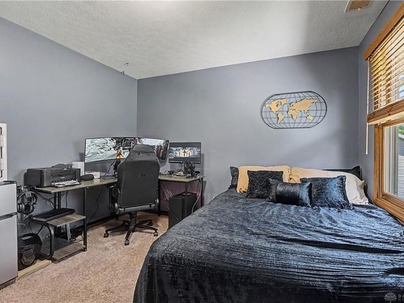 100 Valley Forge Court, Eaton, OH 45320 Photo 33