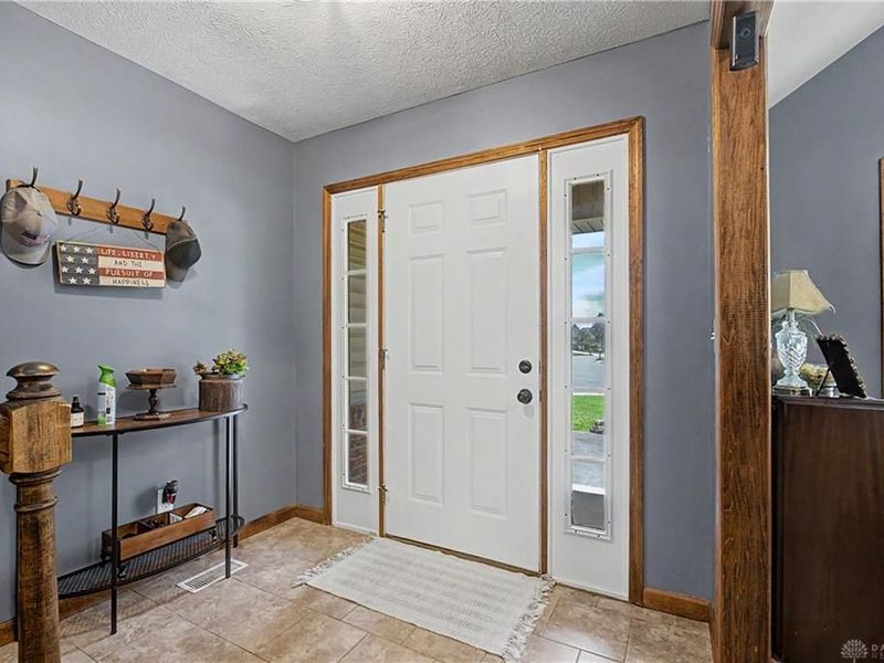 100 Valley Forge Court, Eaton, OH 45320 Photo 8