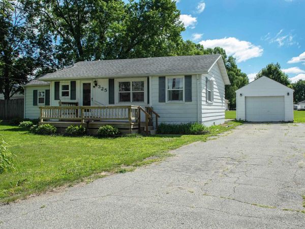 325 S Evans Road, Evansdale, IA 50707
