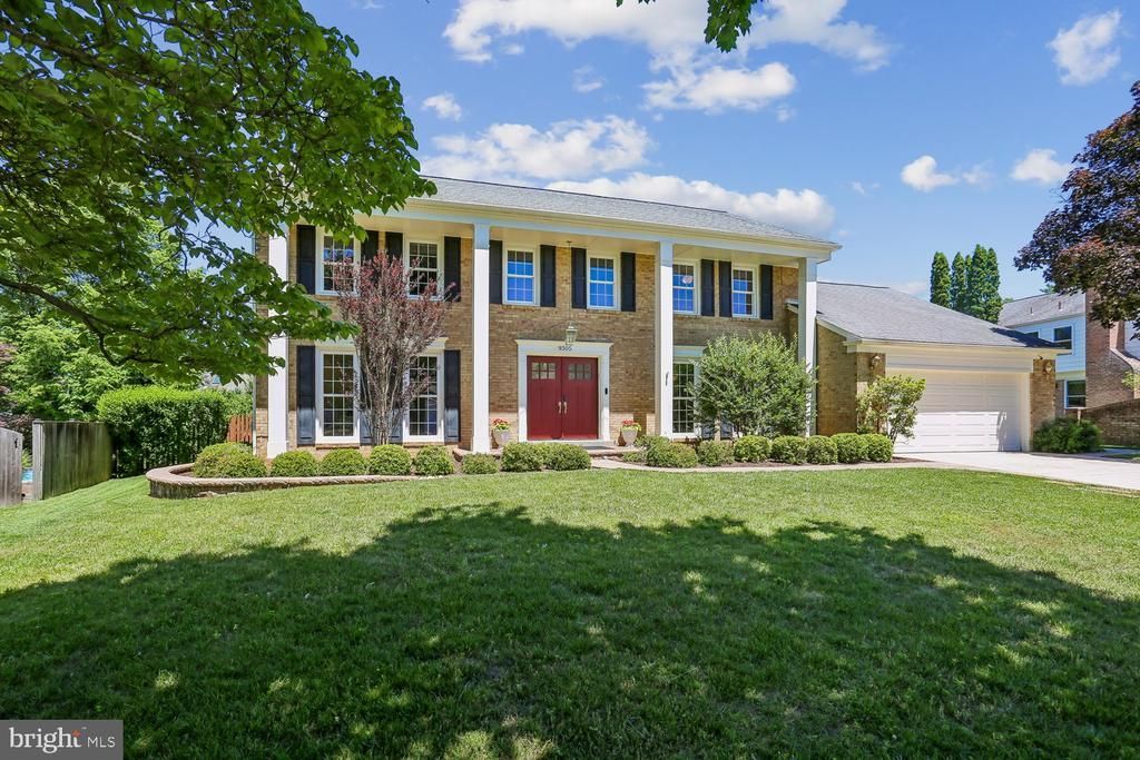 9305 Orchard Brook Drive, Potomac, MD 20854 Main Photo