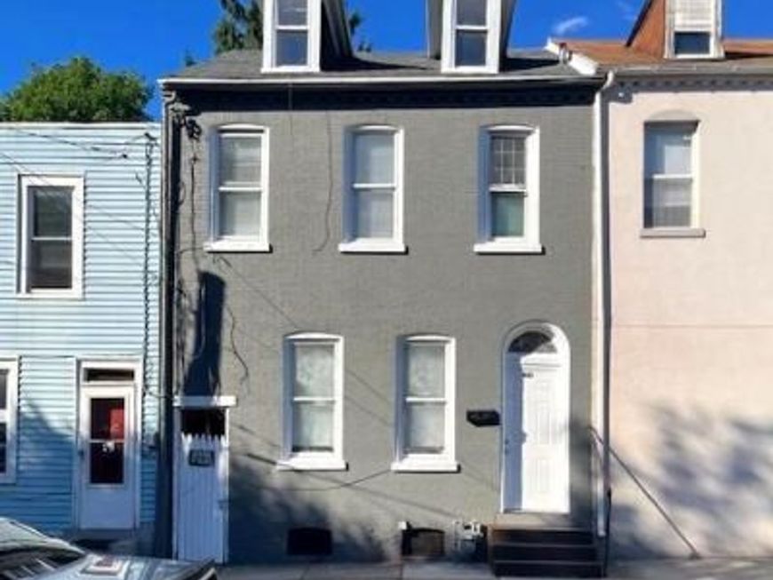 441 E Strawberry Street, Lancaster, PA 17602 Main Photo