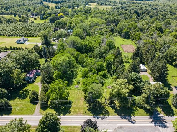 7075 State Route 14 , Sodus Point, NY 14555