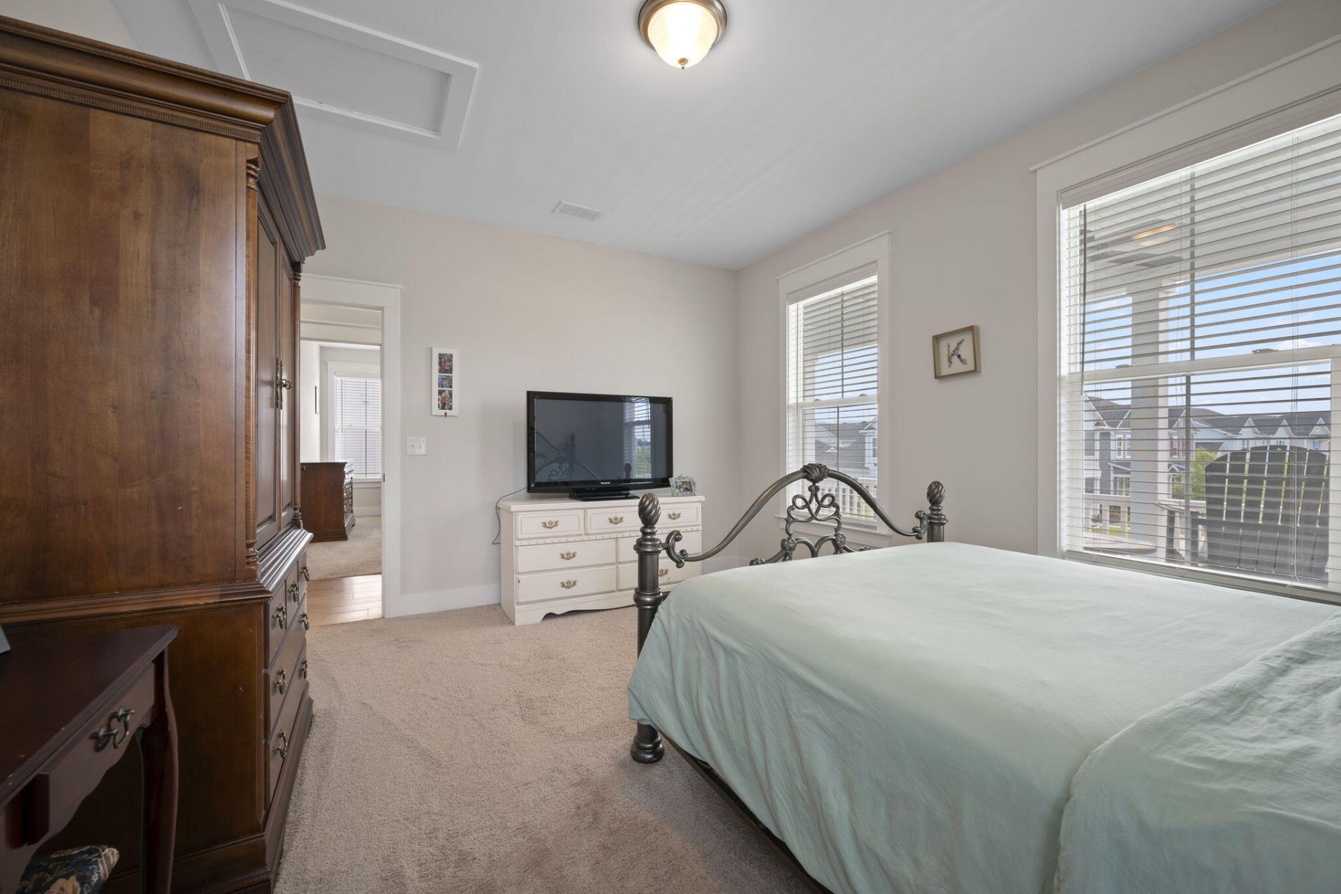 118 Backhurst Drive Photo 46