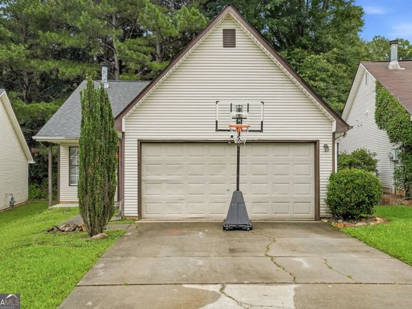 102 TURNING PT, Stockbridge, GA 30281