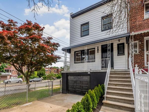 1066 E 219th Street , Bronx, NY 10469