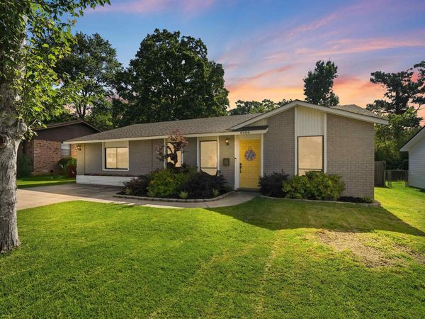 8606 Northgate drive , Sherwood, AR 72120