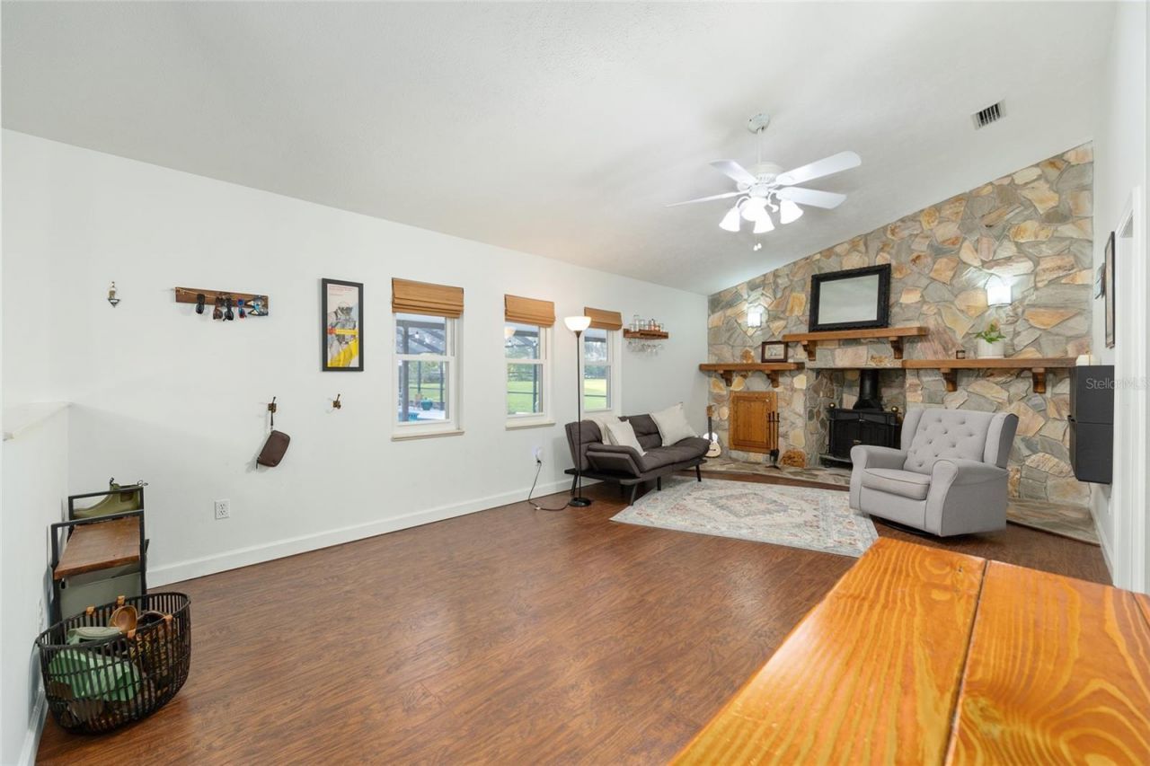 13315 NE 47th Avenue , Anthony, FL 32617 Photo