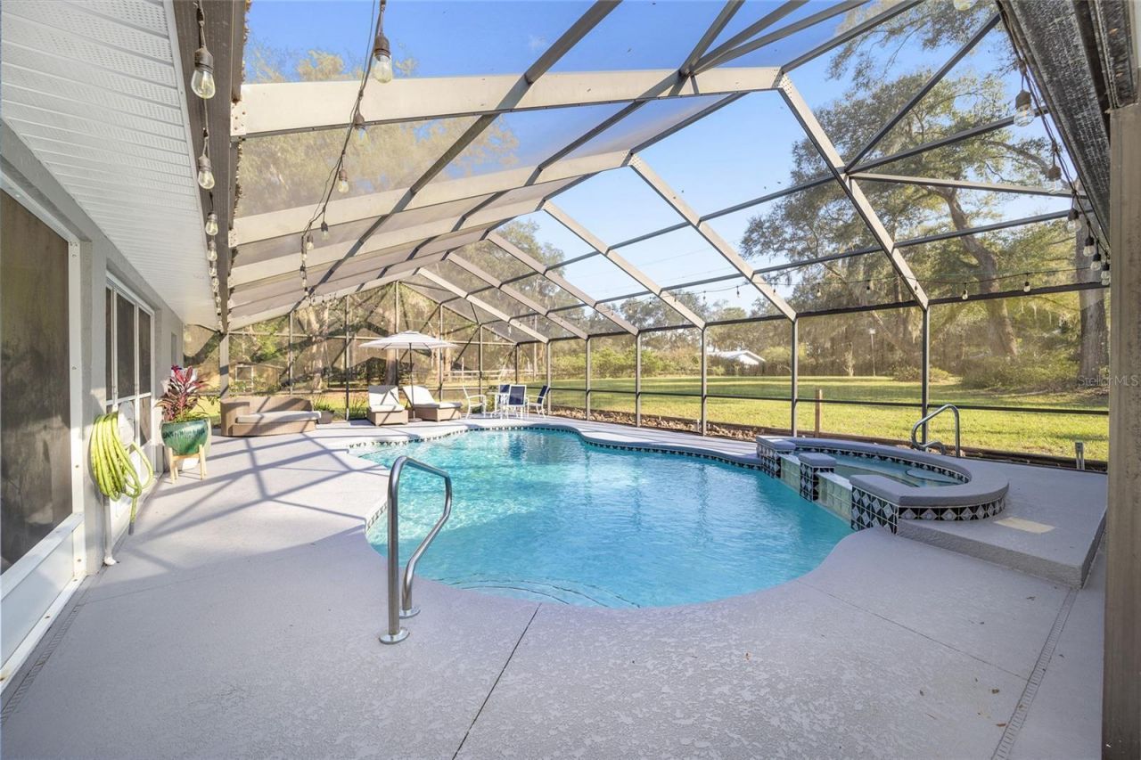 13315 NE 47th Avenue , Anthony, FL 32617 Photo