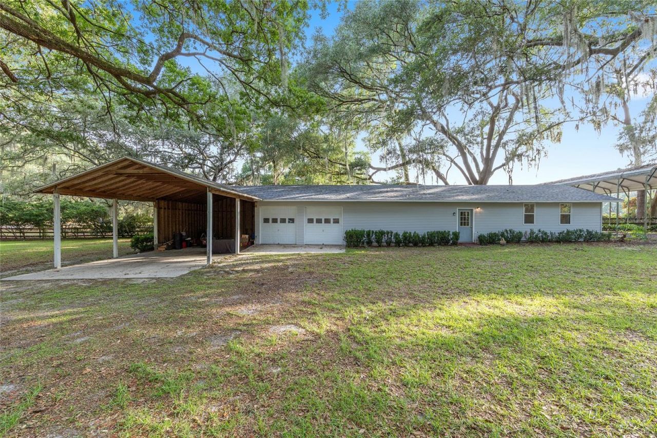 13315 NE 47th Avenue , Anthony, FL 32617 Photo