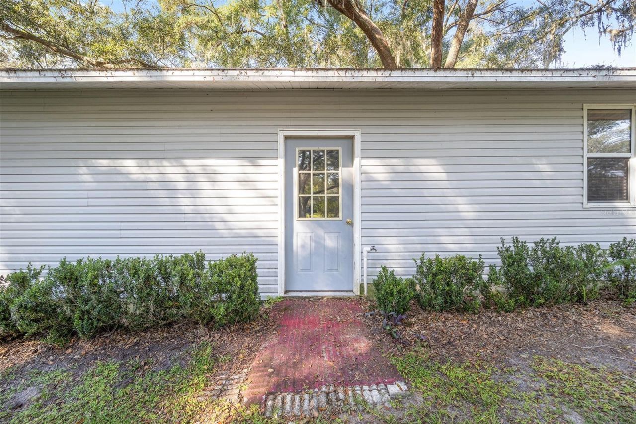 13315 NE 47th Avenue , Anthony, FL 32617 Photo
