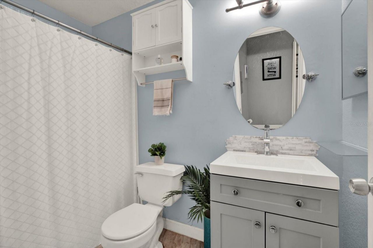 10265 Gandy Boulevard N, Unit 906, Saint Petersburg, FL 33702 Photo