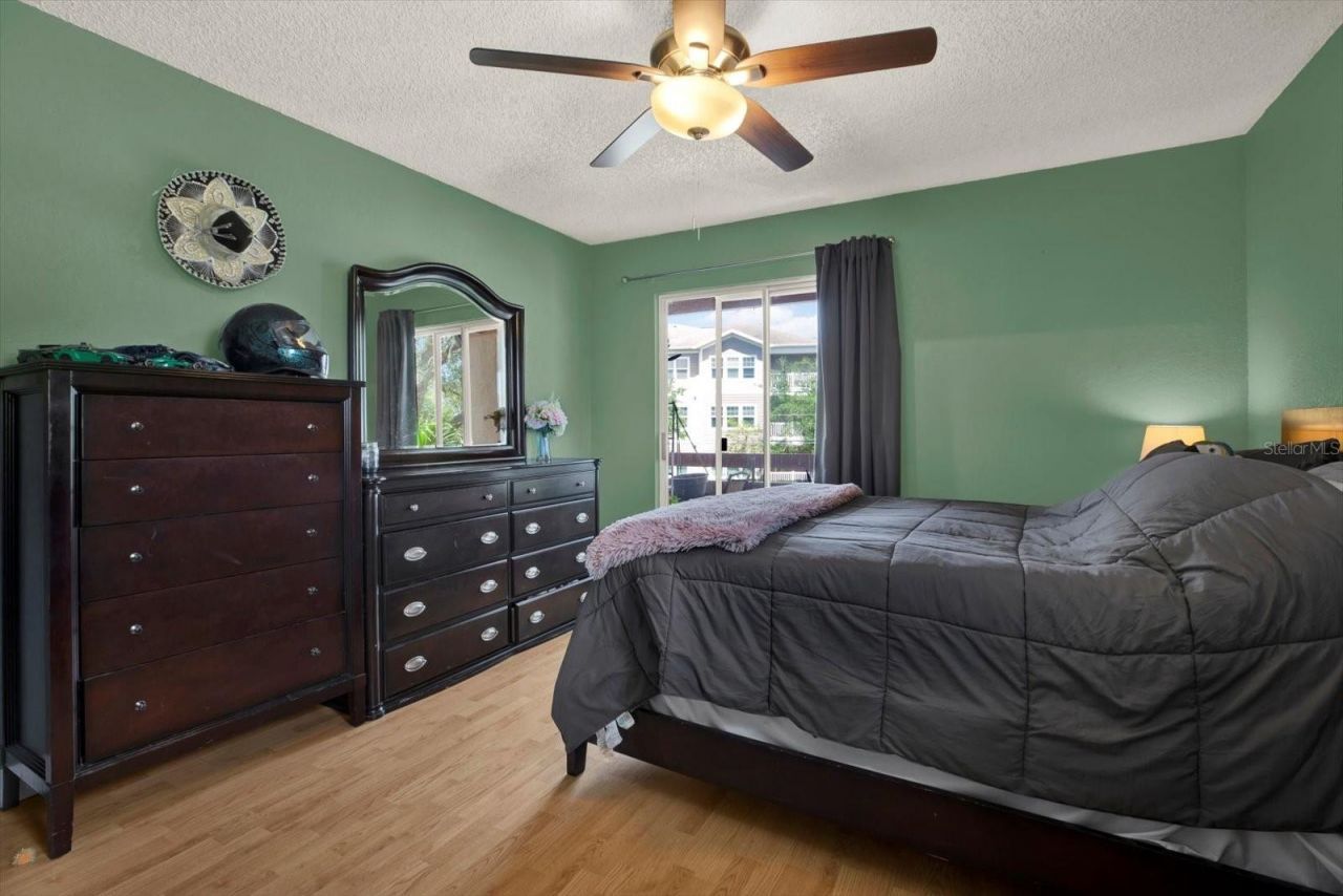 10265 Gandy Boulevard N, Unit 906, Saint Petersburg, FL 33702 Photo