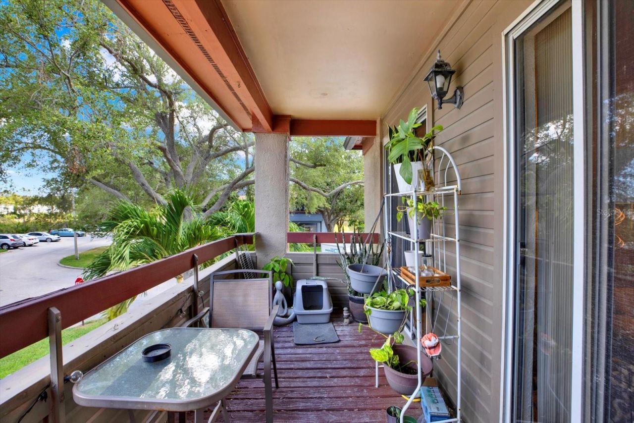 10265 Gandy Boulevard N, Unit 906, Saint Petersburg, FL 33702 Photo