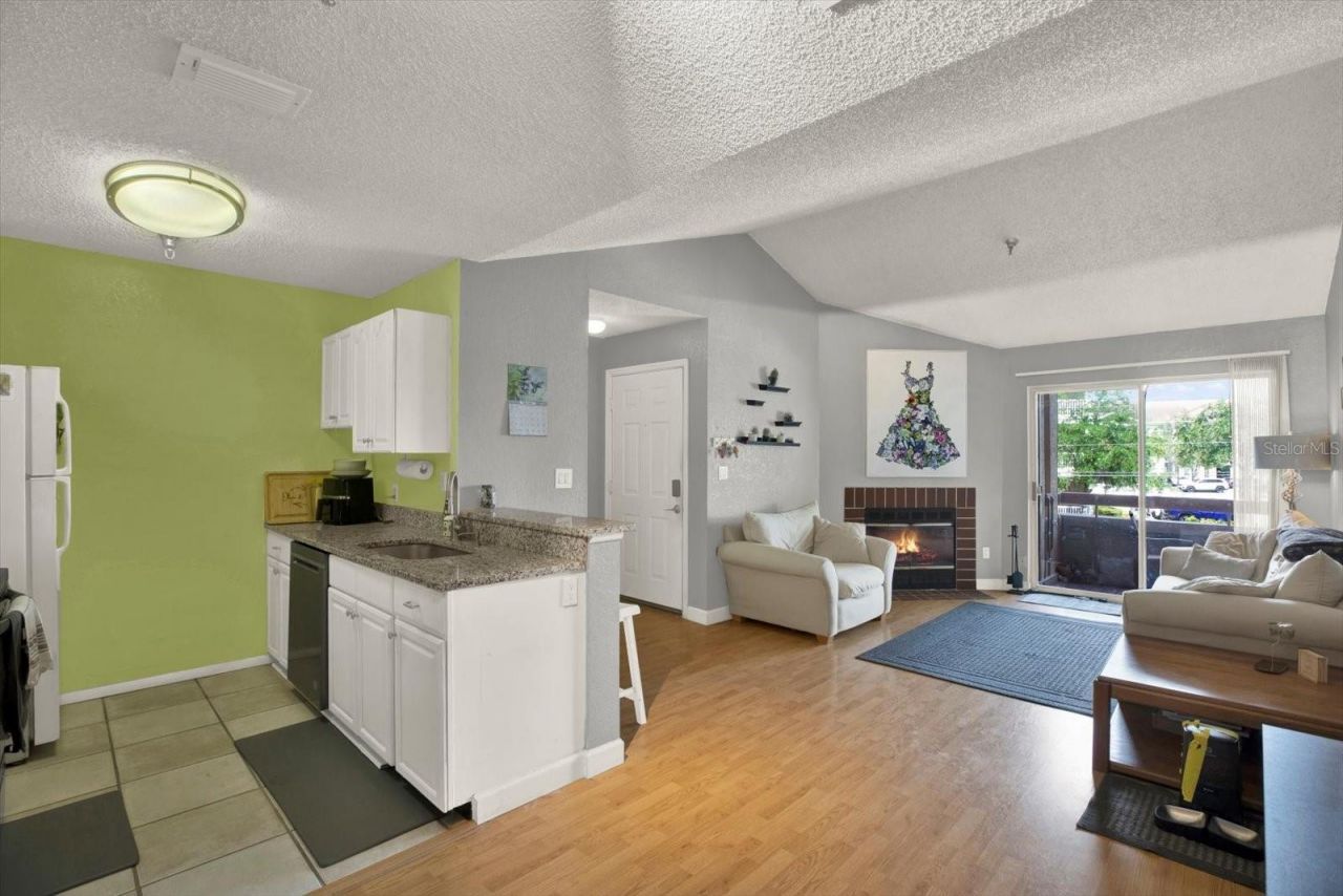 10265 Gandy Boulevard N, Unit 906, Saint Petersburg, FL 33702 Photo