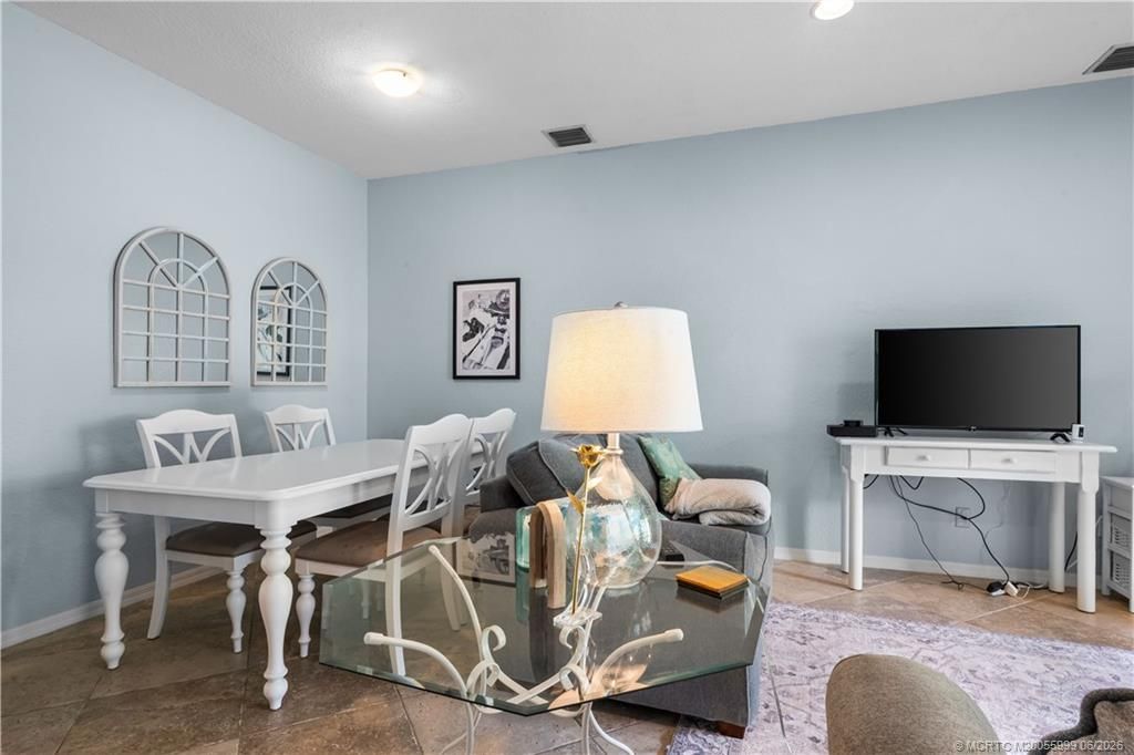 1560 SE Wilshire Place, Unit 102, Stuart, FL 34994 Photo