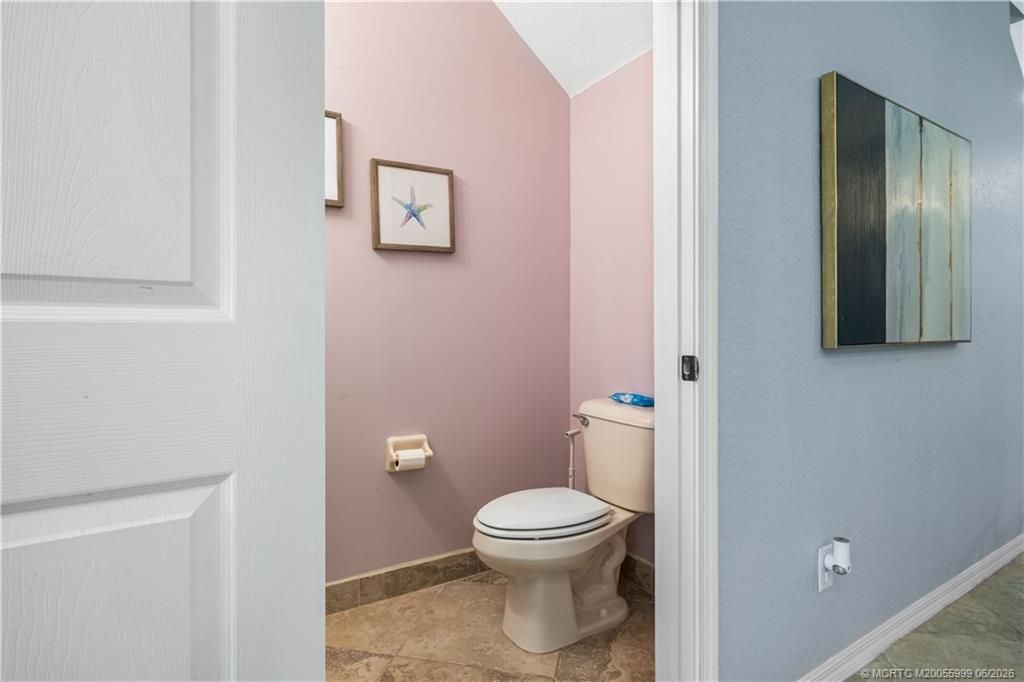1560 SE Wilshire Place, Unit 102, Stuart, FL 34994 Photo