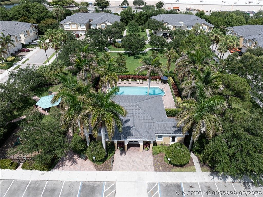 1560 SE Wilshire Place, Unit 102, Stuart, FL 34994 Photo