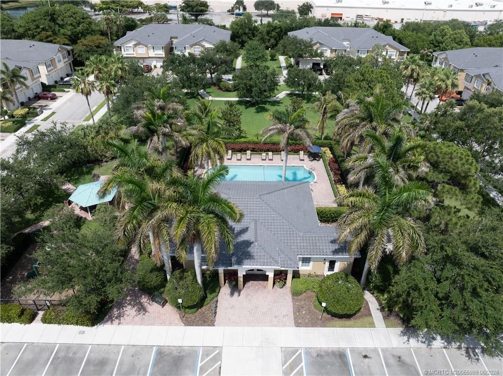 1560 SE Wilshire Place, Unit 102, Stuart, FL 34994 Photo