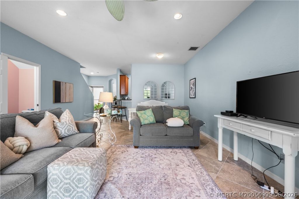 1560 SE Wilshire Place, Unit 102, Stuart, FL 34994 Photo