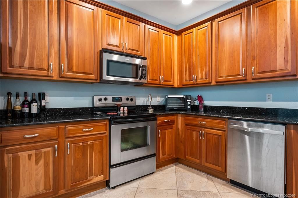 1560 SE Wilshire Place, Unit 102, Stuart, FL 34994 Photo