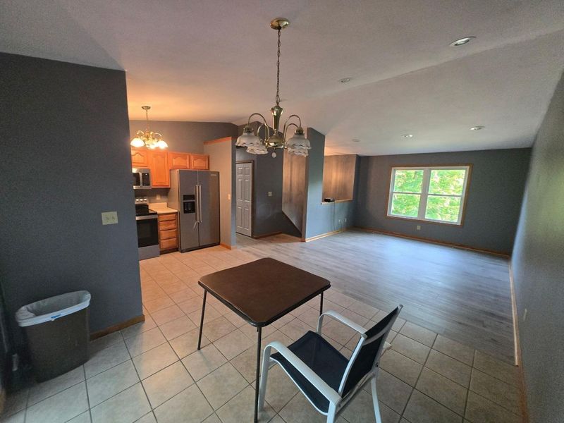 190 Crabapple Drive, Howard, OH 43028 Photo 3