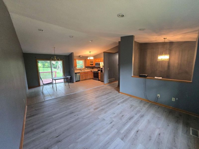 190 Crabapple Drive, Howard, OH 43028 Photo 4