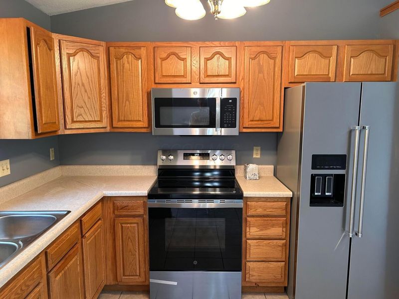190 Crabapple Drive, Howard, OH 43028 Photo 4