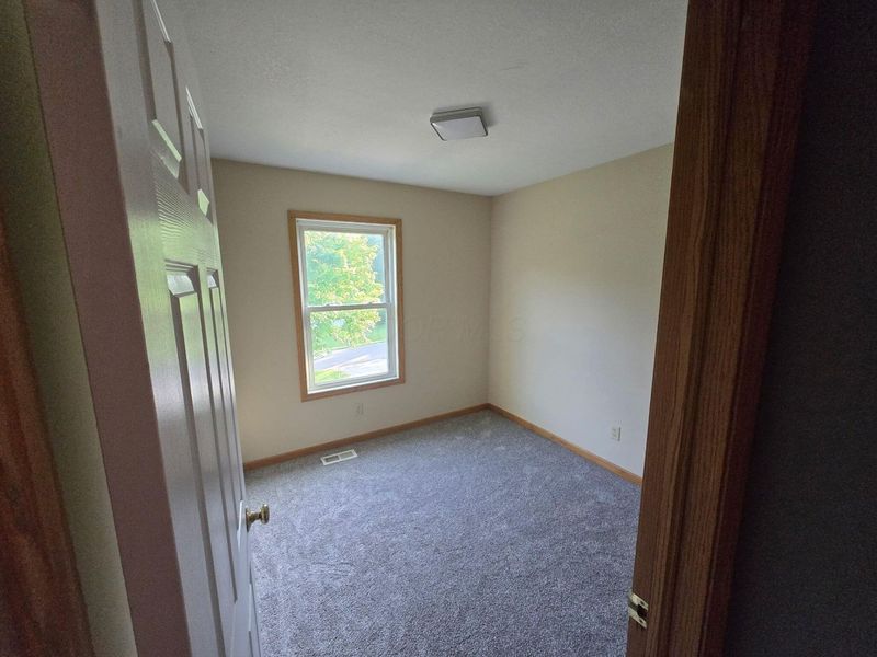 190 Crabapple Drive, Howard, OH 43028 Photo 6