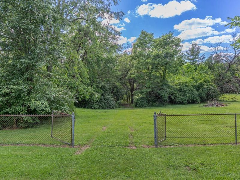 9889 Staley Road, Franklin Twp, OH 45005 Photo 38
